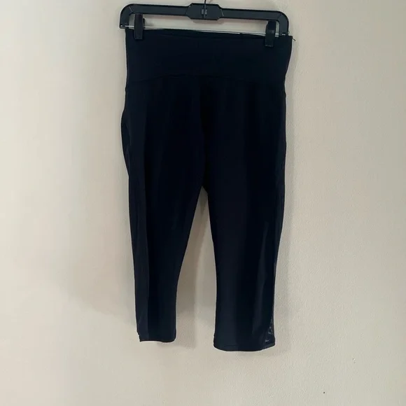 lululemon athletica Black Mesh Panel Leggings - Picture 4 of 11